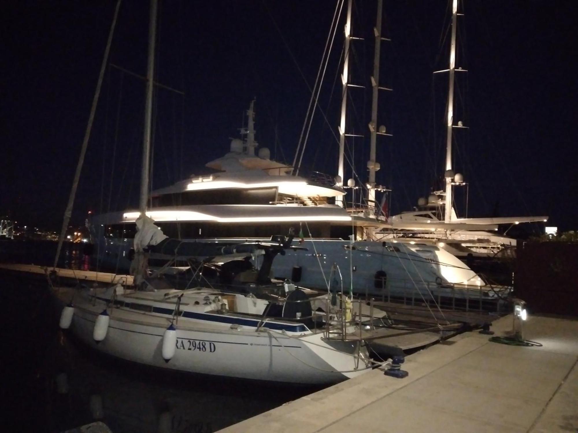 Hotel Bed And Boat Holiday La Spezia Zewnętrze zdjęcie