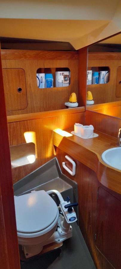 Hotel Bed And Boat Holiday La Spezia Zewnętrze zdjęcie